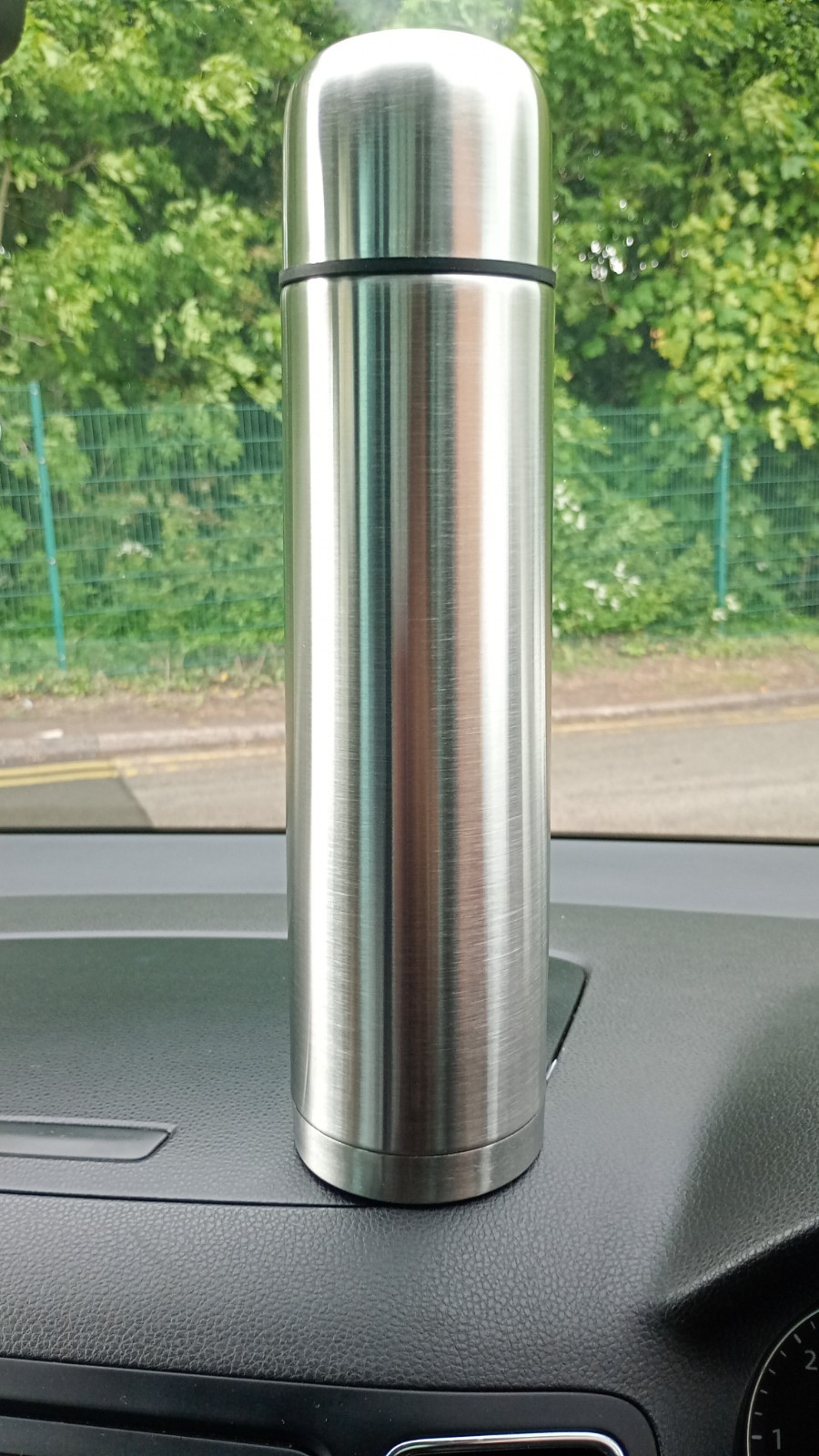 1000 ml Thermos Flask with Push Button, Double-Walled Stainless Steel Insulated
