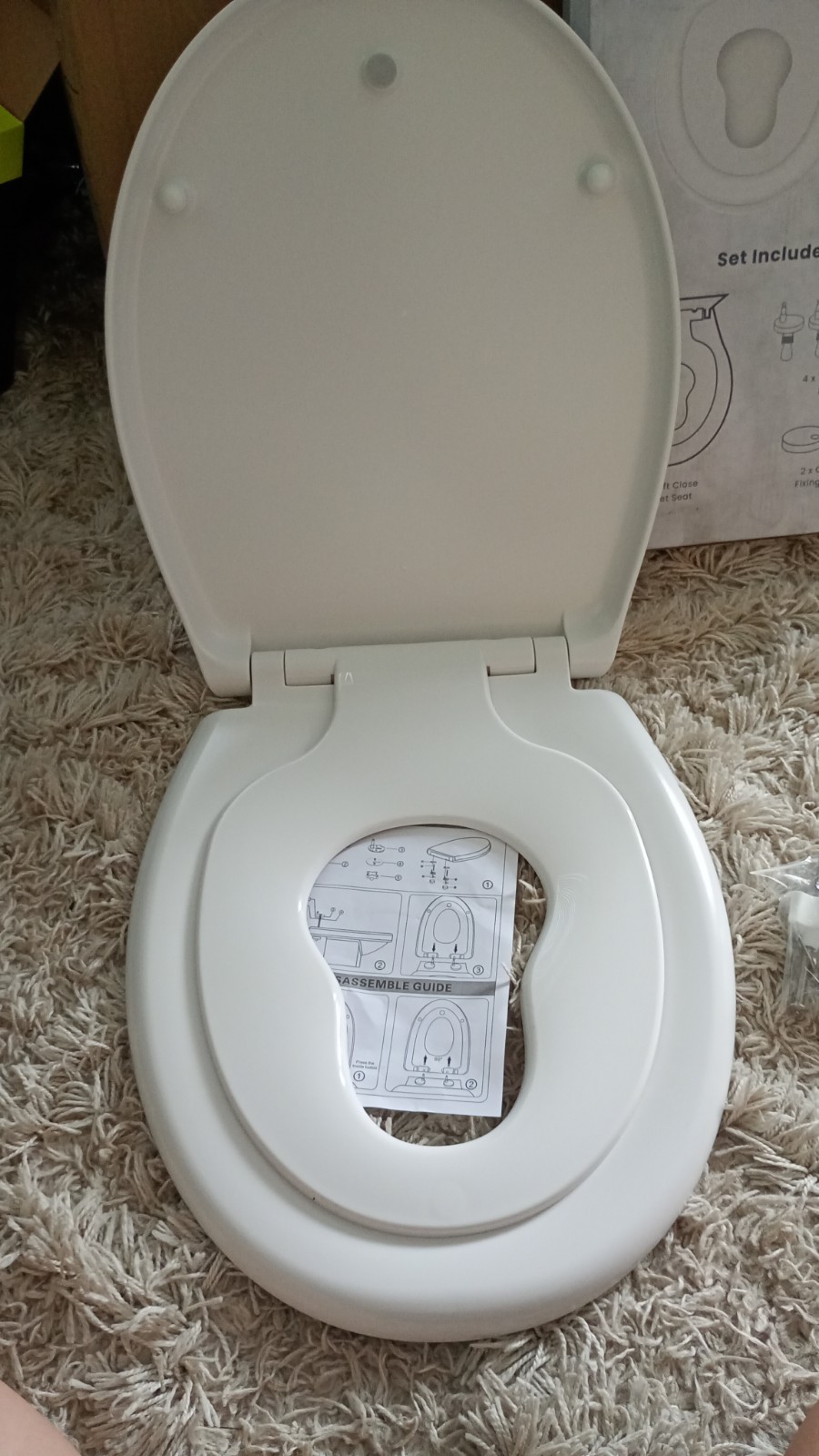 CUQOO Family Soft Close Toilet Seat White Heavy Duty Oval with Integrated Child - Image 5