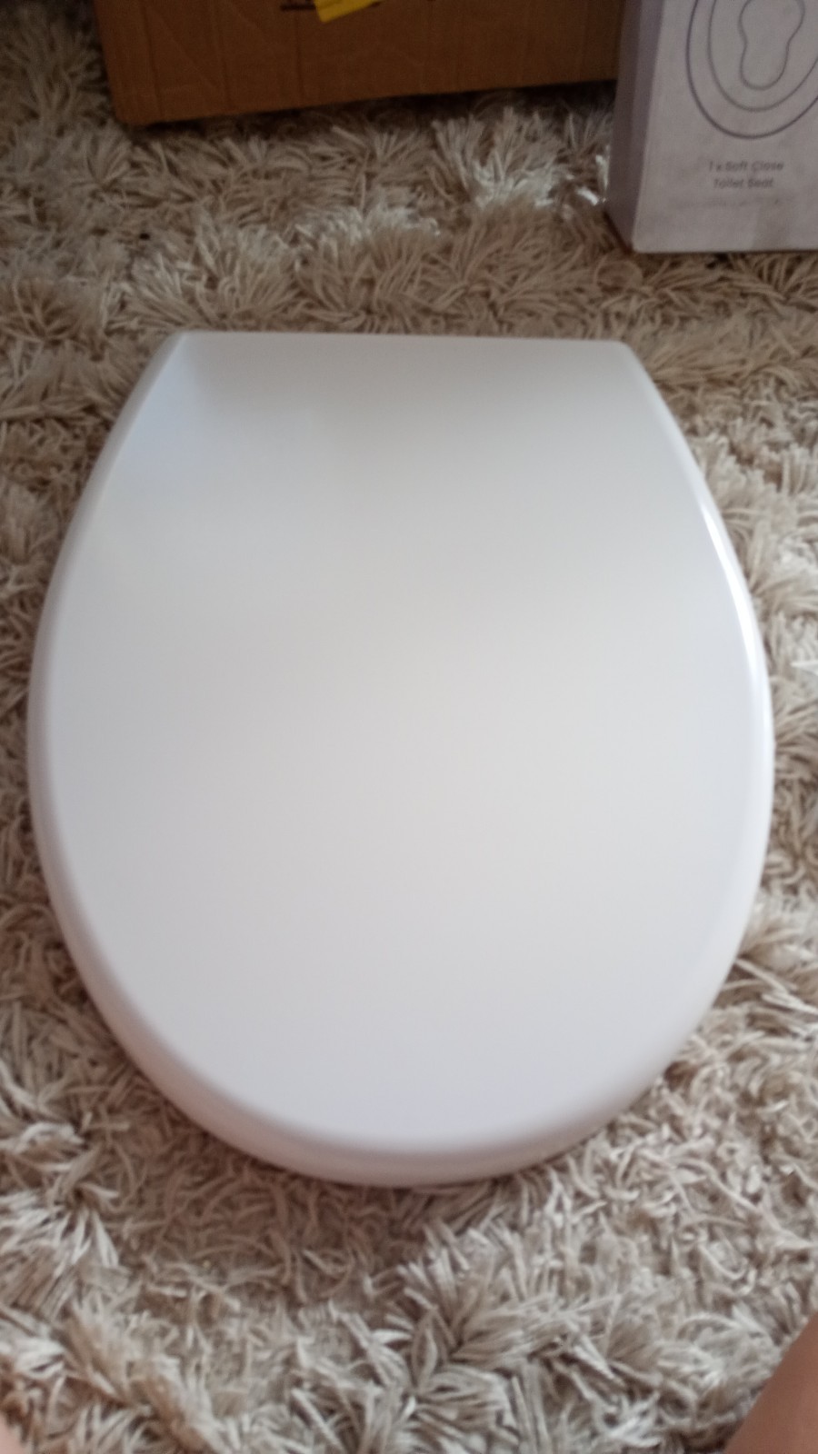 CUQOO Family Soft Close Toilet Seat White Heavy Duty Oval with Integrated Child