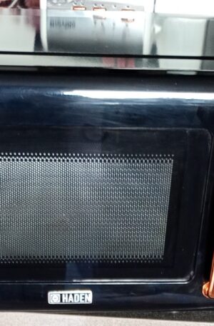 Haden Salcombe 20L 800W Solo Microwave Oven Black & Copper Digital Timer 197061
