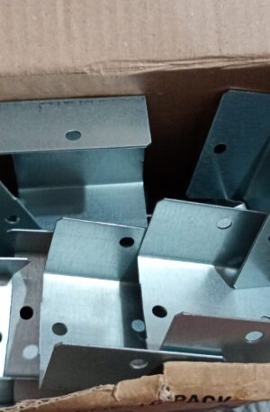 BPC Fixings Galvanised Panel Clip 15-Piece Set, 44 mm Size, Silver