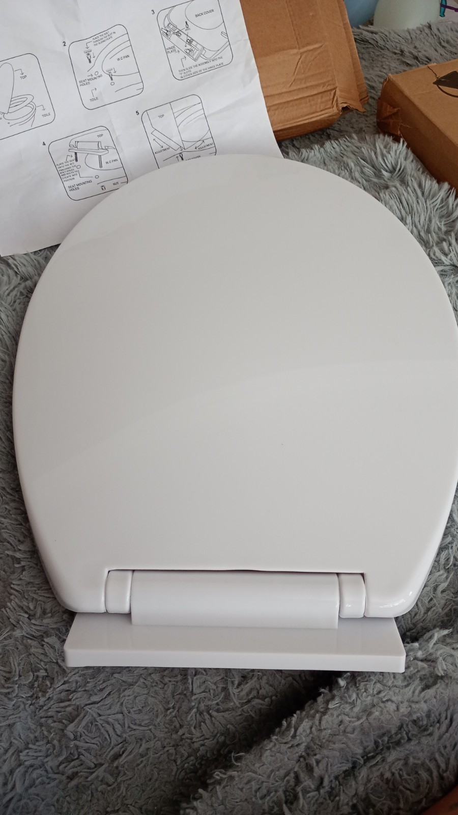 Ram White Soft Close Toilet Seat with Quick Release for Easy Clean Loo Toilet