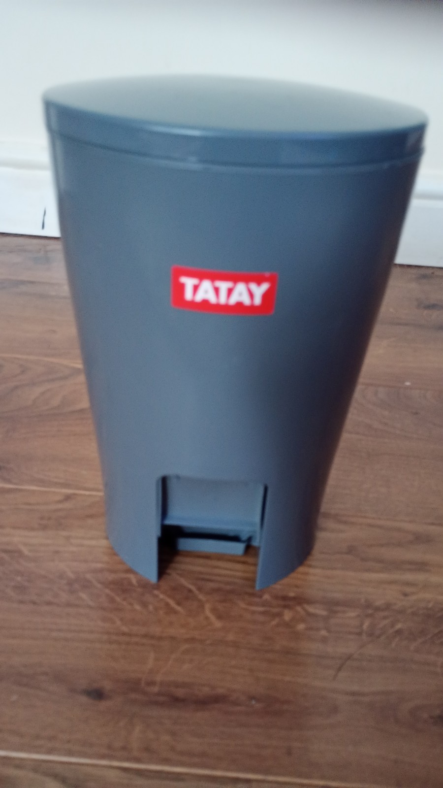 TATAY Grey Plastic Bathroom Bin Swing Lid, 6L Capacity, 19x19x28cm