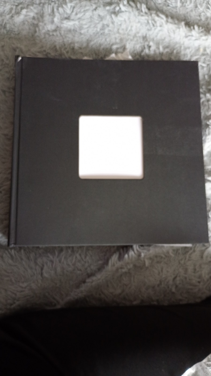 Hama Jumbo Fine Art Album 30x30 Cm, 100 White Pages, Black, Small Defect