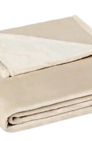 Amazon Basics Soft Fluffy Fleece Throw Blanket, Lightweight Cozy Blanket for