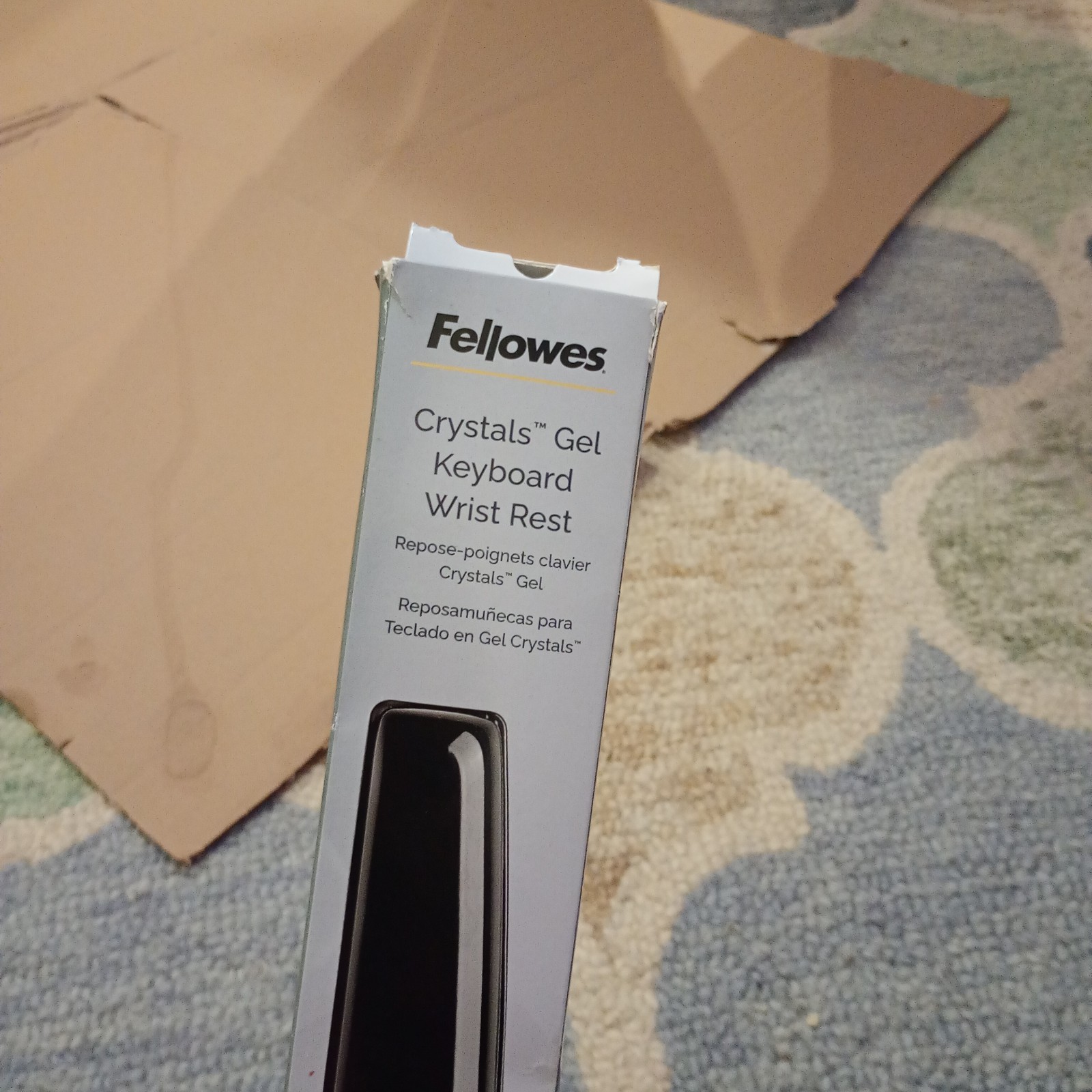 Fellowes Keyboard Wrist Rest - Crystals Gel Wrist Rest - Image 4