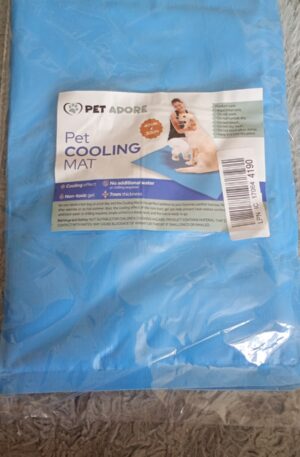 Pet Adore Pet Cooling Mat Self-Cooling Pad Non-Toxic Cool Gel 40x30cm