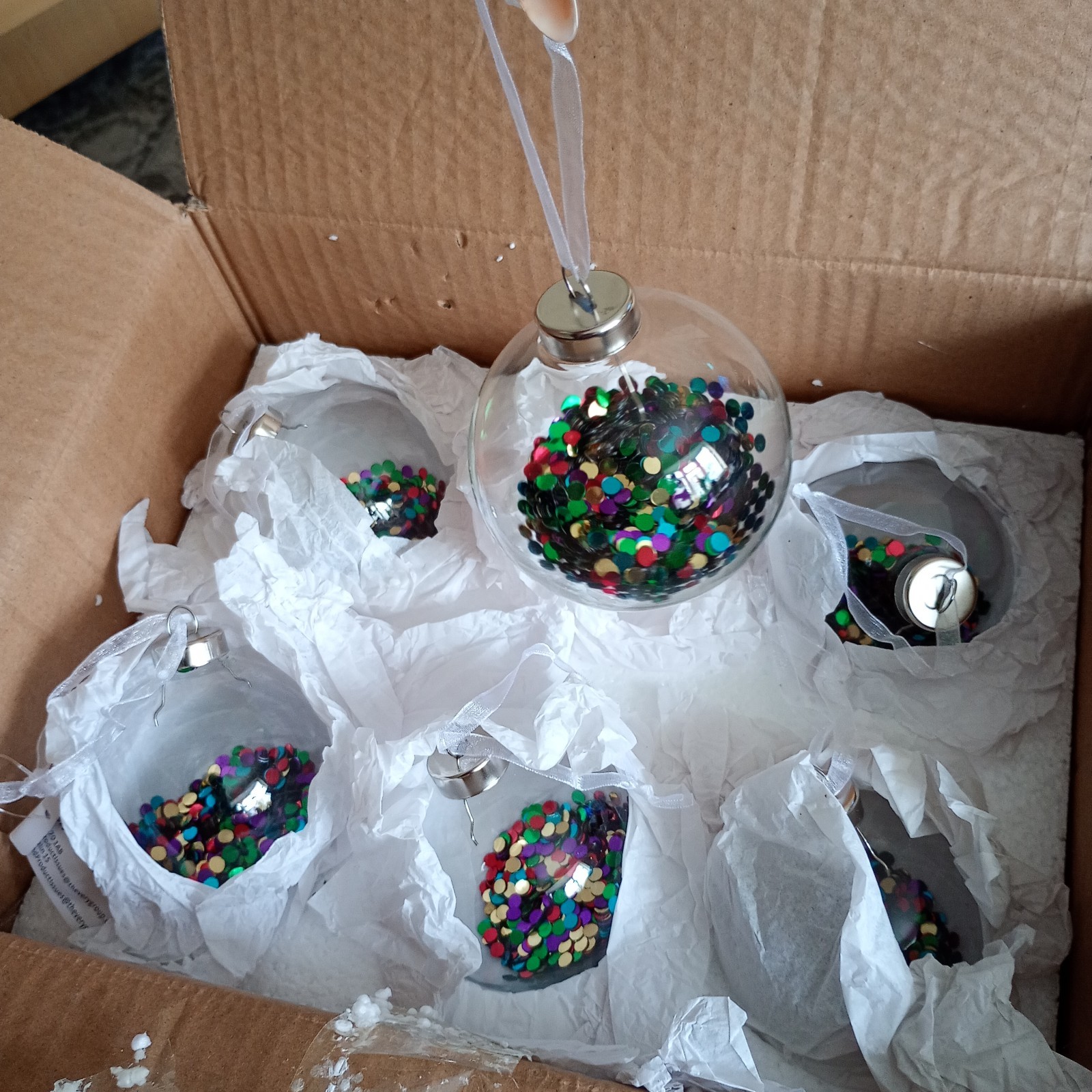 Set of 6 Confetti Christmas Tree Baubles 80mm - Image 6