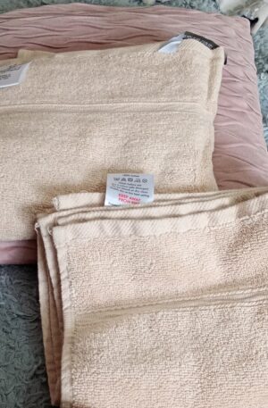 Catherine Lansfield Plain Biscuit Towel Set of 2 80x50cm And 85x50cm