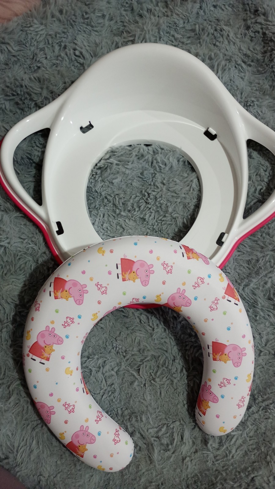 Peppa Pig Soft Padded Toilet Seat, White/Pink 18m+ Toddler, Max Weight 25kg - Image 3